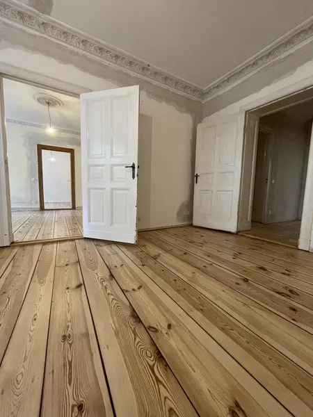 SCHÖNEBERG I Charmante 4-Zimmer Altbau-Wohnung mit Balkon — photo 1